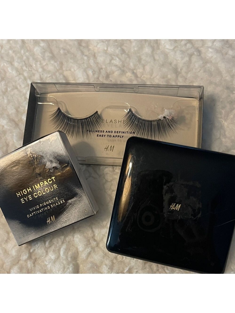 H&M Black and Gold Eye Makeup Collection